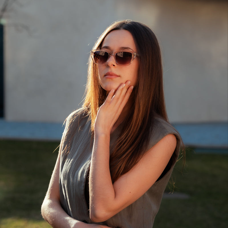 CAPRI | crystal beige-zoom-