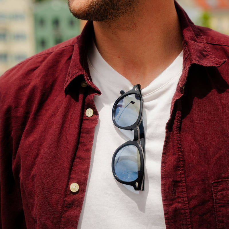 IBIZA | black-zoom-